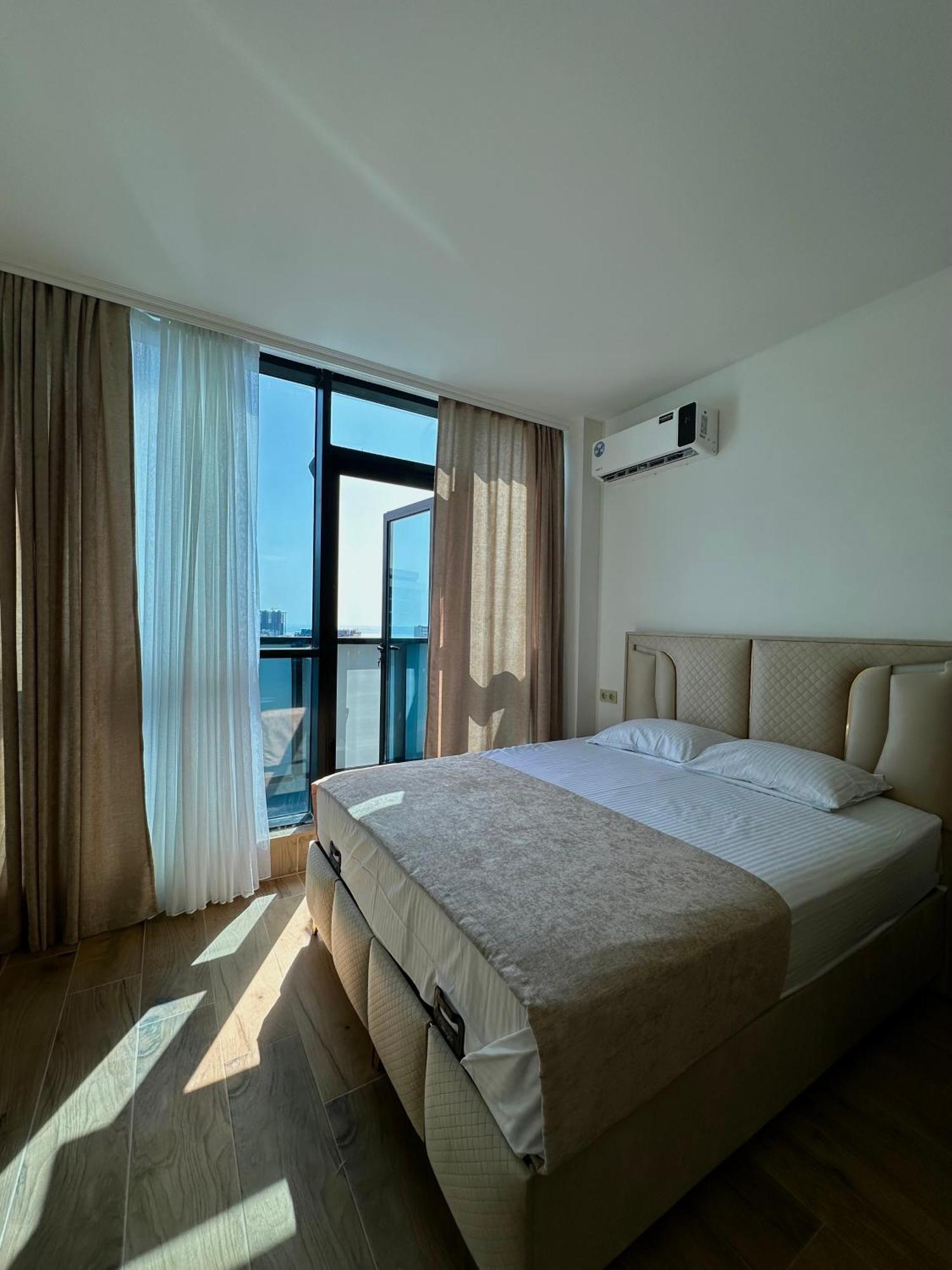Dar Tower Panorama Apartments Batumi Exterior photo